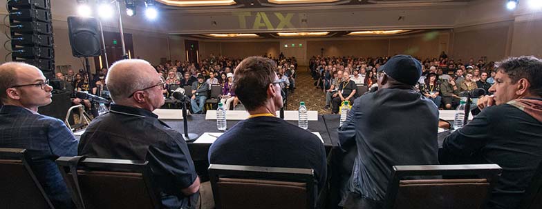 This is a great shot, looking out at the audience during the Happy Ending Pitch Panel with (left to right) Pedro Costa (Music Licensing Executive), Bob Mair (Music Licensing Executive), Greg O’Conner (Music Licensing Executive), Ron Harris (A&R/Multi-Platinum Producer), Rob Chiarelli (100x Platinum, Grammy-Winning Producer, Mixer).