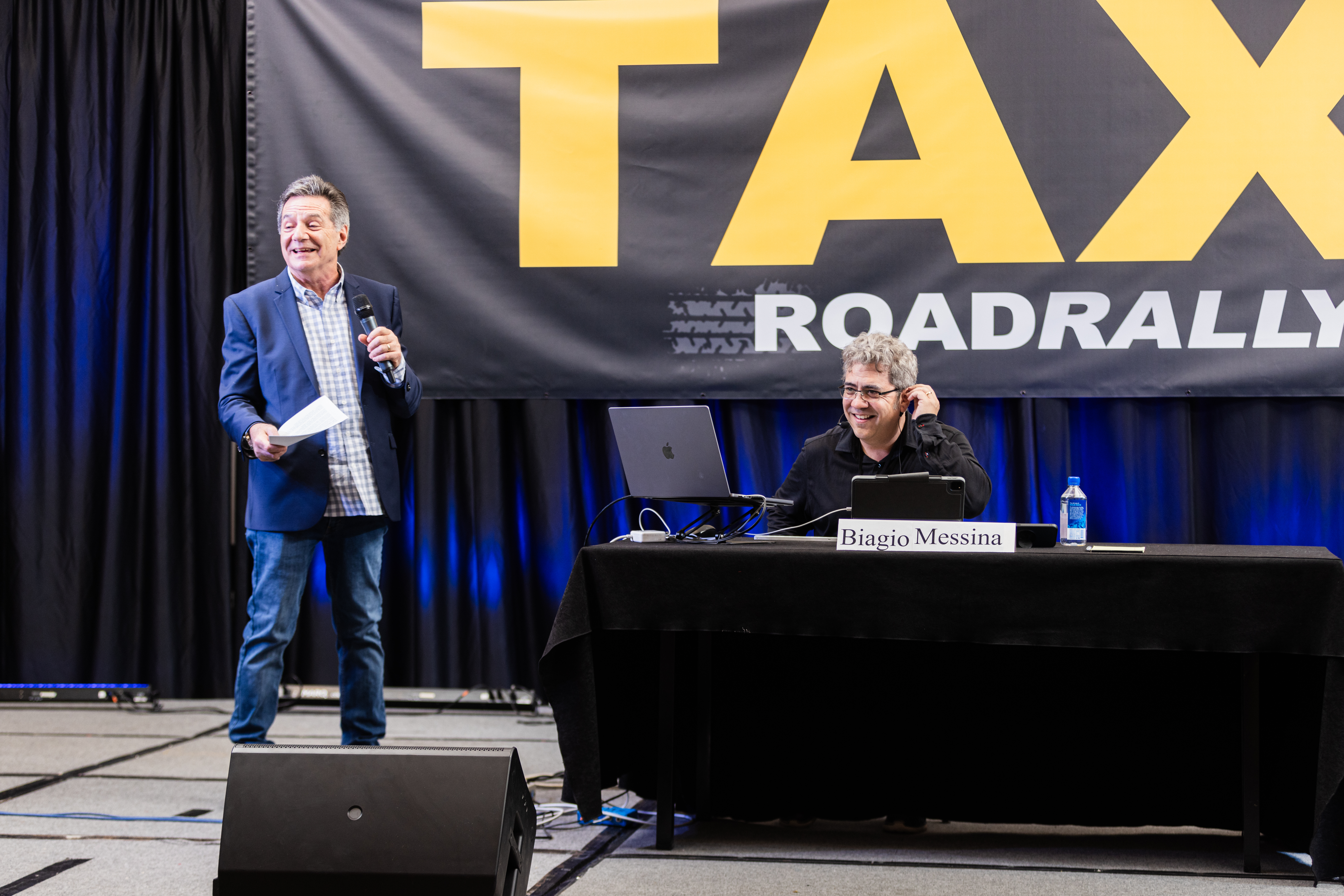 TAXI CEO, Michael Laskow introduces TV Producer, Biagio Messina who proceeded to blow the audience away during his panel titled, How to Make Your TV Music Much More Usable. 